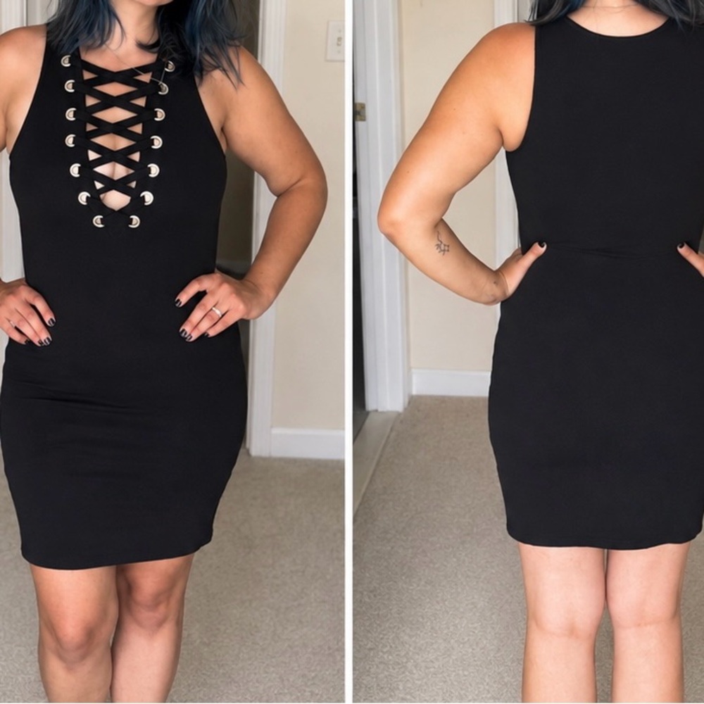 Forever 21 Black Lace-Up Sleeveless Bodycon Mini Dress